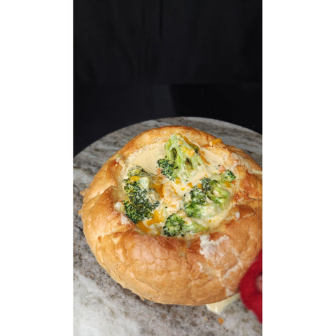 BROCCOLI CHEDDAR SOUP - ChefKennyeats